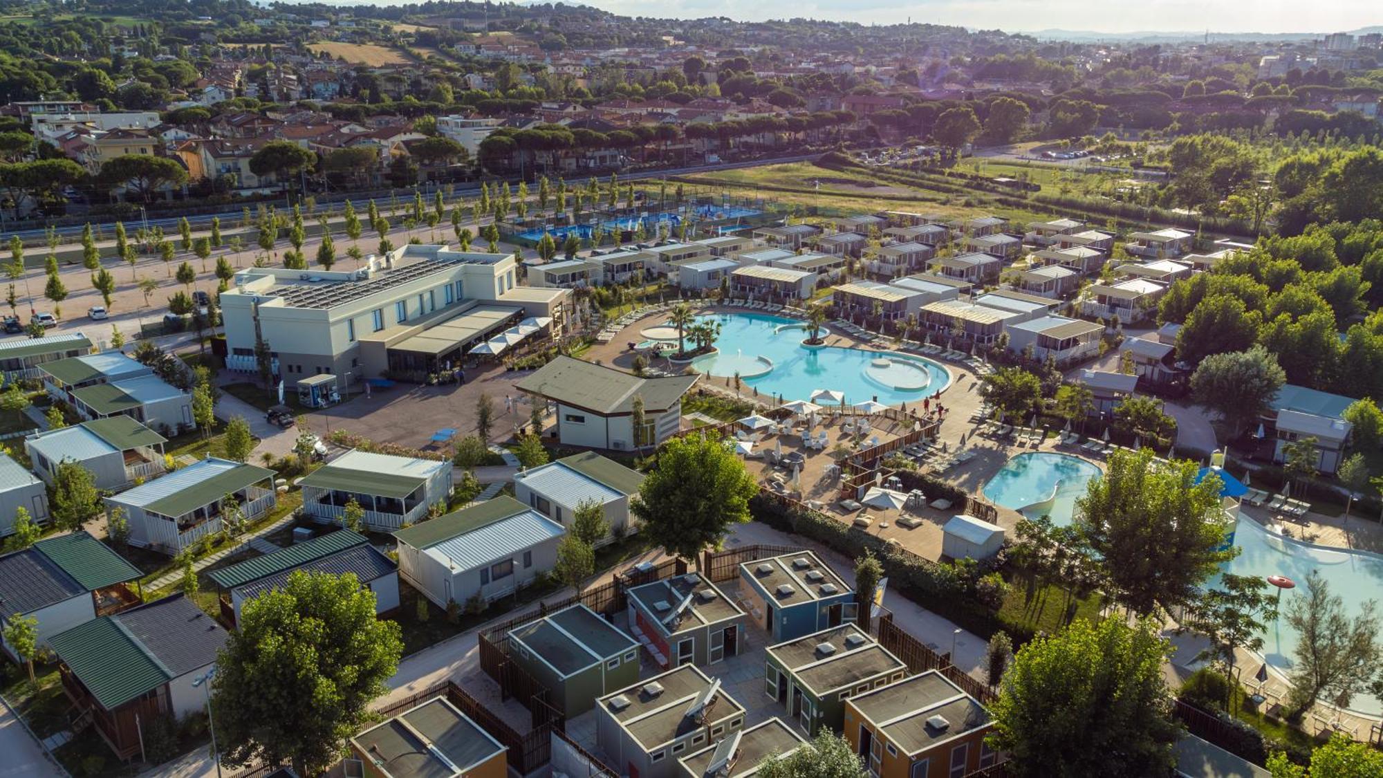 Club Del Sole Romagna Family Resort Риччоне Экстерьер фото